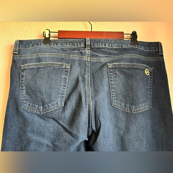 Michael Kors Dark Wash Mid-Rise Bootcut Jeans 16 - Picture 8 of 11
